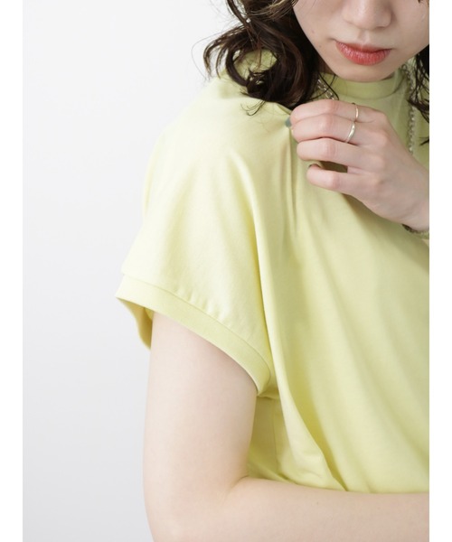 Samansa Mos2 blue（サマンサモスモスブルー）の「【アンチピリング】フレンチスリーブTシャツ（Tシャツ/カットソー・レディース・ブラック/ベージュ/ブルー/イエロー/オフホワイト・F）」の17枚目の写真