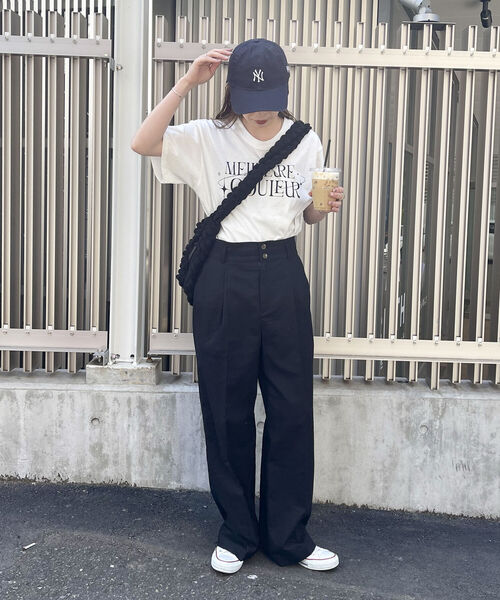 fredy emue（フレディエミュ）の「ポコポコジョーゼットメッセンジャーバッグ（ショルダーバッグ・レディース・ブラック/アイボリー・FREE）」の8枚目の写真