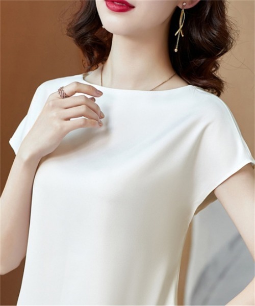 BLANC FICELLE（ブランフィセル）の「シルクタッチ　フレンチ　Tシャツ（Tシャツ/カットソー・レディース・アイボリー/ブラック/ベージュ/グリーン/ワイン/ブルー・L/M/XL）」の8枚目の写真