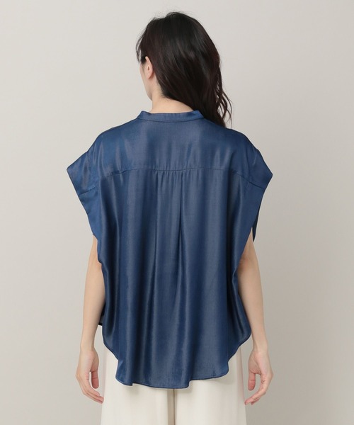 Elura(エルーラ)の「サラサラサマーデニムシャツ(シャツ/ブラウス・レディース・ライトブルー/ネイビー・MEDIUM/LARGE)」の13枚目の写真