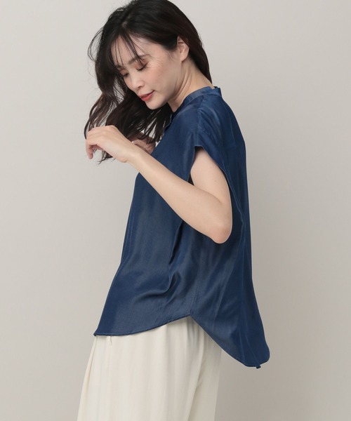 Elura(エルーラ)の「サラサラサマーデニムシャツ(シャツ/ブラウス・レディース・ライトブルー/ネイビー・MEDIUM/LARGE)」の10枚目の写真