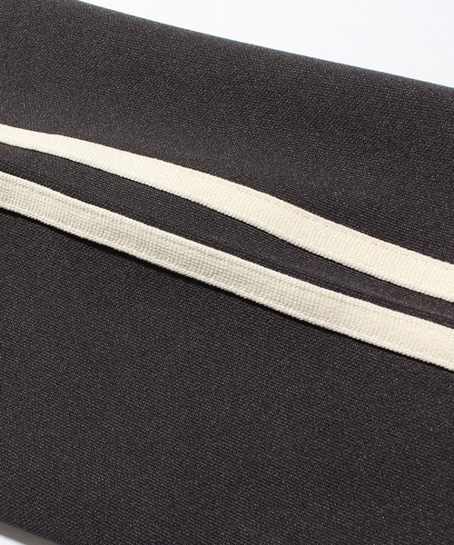 BEVERLY HILLS POLO CLUB（ビバリーヒルズポロクラブ）の「【Beverly Hills Polo Club/ビバリーヒルズポロクラブ】ワンポイントロゴ刺繍 ダンボール サイドライン トラックジャケット（ジャージ・メンズ・スミクロ/ブルー/アイボリー/オレンジ/ネイビー/グレー・M/LL/L）」の13枚目の写真