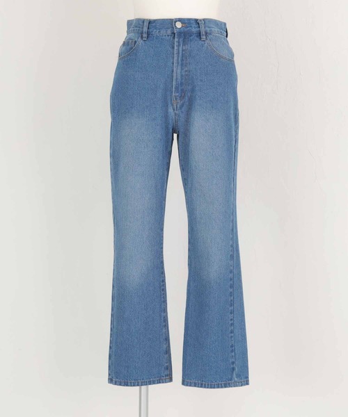 titivate(ティティベイト)の「ハイウエストスリムストレートデニムパンツ(デニムパンツ・レディース・ライトブルー/インディゴブルー/ブルー・S/M/L)」の20枚目の写真