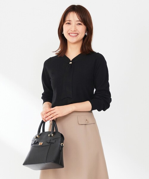 ANY SIS(エニィスィス)の「【洗える】ボウタイ ニット(ニット/セーター・レディース・ブラック系/スカイブルー系/ライトグレー系・0)」の1枚目の写真