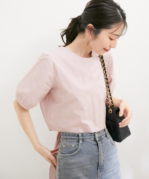 VIS（ビス）の「【WEB限定】【洗える】後ろリボンクルーネック短丈ブラウス（シャツ/ブラウス・レディース・ラベンダー/ホワイト系その他/ブラック・FREE）」の5枚目の写真