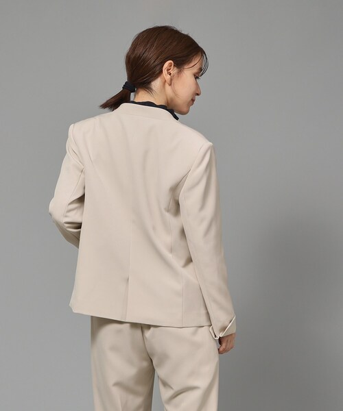 SHOO・LA・RUE(シューラルー)の「◆【S-3L/洗える/通勤】ダブルクロス Vネックジャケット【CIRCRIC】(ノーカラージャケット・レディース・ブルー系その他5/ベージュ系その他7/ブラック系3・05/03/02/04/01)」の10枚目の写真