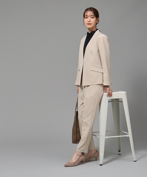 SHOO・LA・RUE(シューラルー)の「◆【S-3L/洗える/通勤】ダブルクロス Vネックジャケット【CIRCRIC】(ノーカラージャケット・レディース・ブルー系その他5/ベージュ系その他7/ブラック系3・05/03/02/04/01)」の11枚目の写真