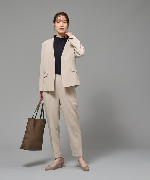 SHOO・LA・RUE(シューラルー)の「◆【S-3L/洗える/通勤】ダブルクロス Vネックジャケット【CIRCRIC】(ノーカラージャケット・レディース・ブルー系その他5/ベージュ系その他7/ブラック系3・05/03/02/04/01)」の12枚目の写真