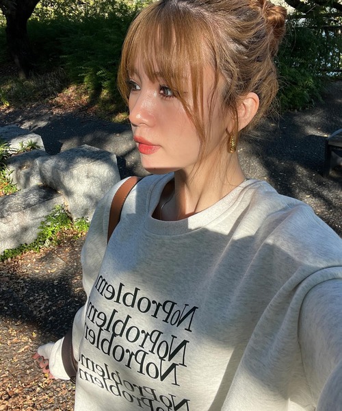 Chick（チック）の「レターロゴクルーネックスウェット（スウェット・レディース・ブラック/グレー・FREE）」の6枚目の写真