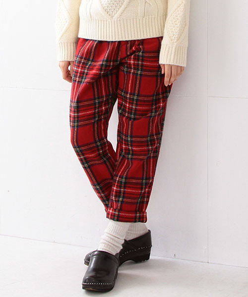 BEAMS BOY（ビームスボーイ）の「BEAMS BOY / タータン ペグトップ パンツ（その他パンツ・レディース・レッド/ネイビー・0/1）」の2枚目の写真