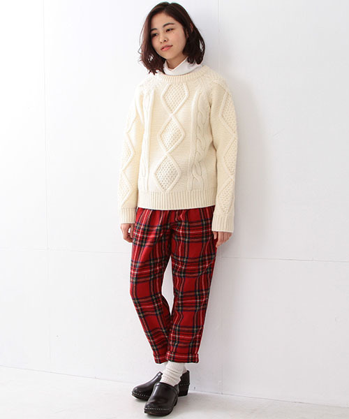 BEAMS BOY（ビームスボーイ）の「BEAMS BOY / タータン ペグトップ パンツ（その他パンツ・レディース・レッド/ネイビー・0/1）」の16枚目の写真