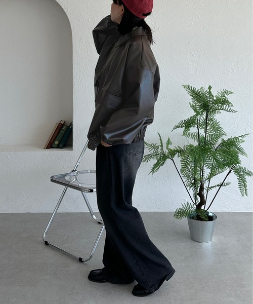 kutir（クティール）の「フェイクレザーブルゾン（ブルゾン・レディース・ブラック/ブラウン・FREE）」の11枚目の写真