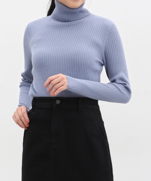 Honeys（ハニーズ）の「あったかリブ編タートルネックニット（ニット/セーター・レディース・ブラック/ホワイト×ブラック/アイボリー/ベージュ×ブラック/グリーン/ブルー系その他/ピンク/ベージュ/レッド・LL/S/L/M）」の16枚目の写真