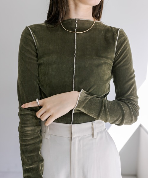 mystic（ミスティック）の「【4色展開】カットベロアプルオーバー（Tシャツ/カットソー・レディース・アイボリー/グレー/ブラック/オリーブ・FREE）」の8枚目の写真