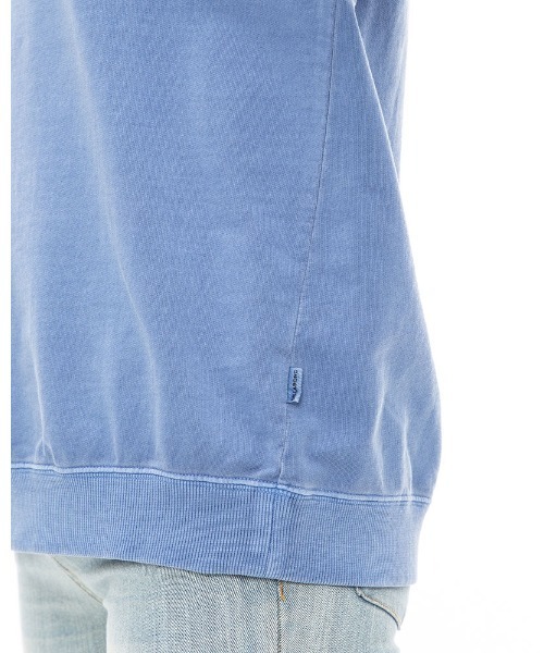 BILLABONG(ビラボン)の「BILLABONG レディース ARCH CLEAN LOGO LIGHT SWEAT CREW トレーナー 【2023年秋冬モデル】/ビラボンスウェットトレーナー(スウェット・レディース・スミクロ/オフホワイト/ブルー/オレンジ・MEDIUM/LARGE)」の11枚目の写真