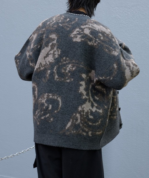 COLONY 2139（コロニートゥーワンスリーナイン）の「ペイズリースフレカーディガン（カーディガン/ボレロ・メンズ・ベージュ/チャコールグレー・LARGE/MEDIUM）」の6枚目の写真