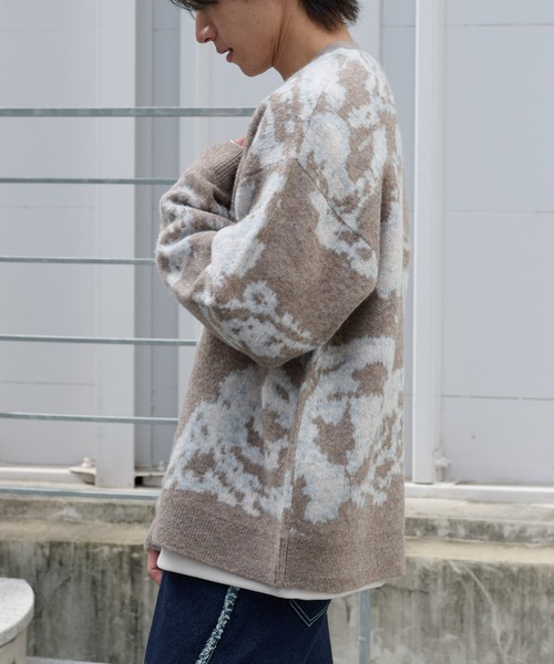 COLONY 2139（コロニートゥーワンスリーナイン）の「ペイズリースフレカーディガン（カーディガン/ボレロ・メンズ・ベージュ/チャコールグレー・LARGE/MEDIUM）」の8枚目の写真