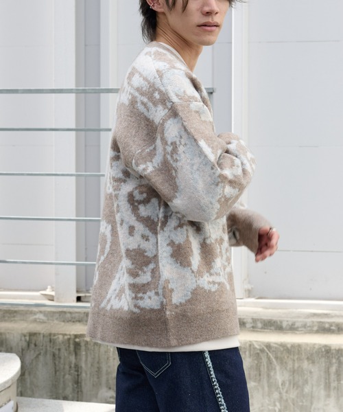 COLONY 2139（コロニートゥーワンスリーナイン）の「ペイズリースフレカーディガン（カーディガン/ボレロ・メンズ・ベージュ/チャコールグレー・LARGE/MEDIUM）」の11枚目の写真