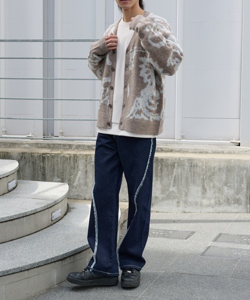 COLONY 2139（コロニートゥーワンスリーナイン）の「ペイズリースフレカーディガン（カーディガン/ボレロ・メンズ・ベージュ/チャコールグレー・LARGE/MEDIUM）」の18枚目の写真