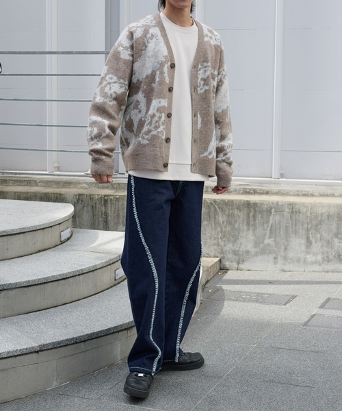 COLONY 2139（コロニートゥーワンスリーナイン）の「ペイズリースフレカーディガン（カーディガン/ボレロ・メンズ・ベージュ/チャコールグレー・LARGE/MEDIUM）」の22枚目の写真