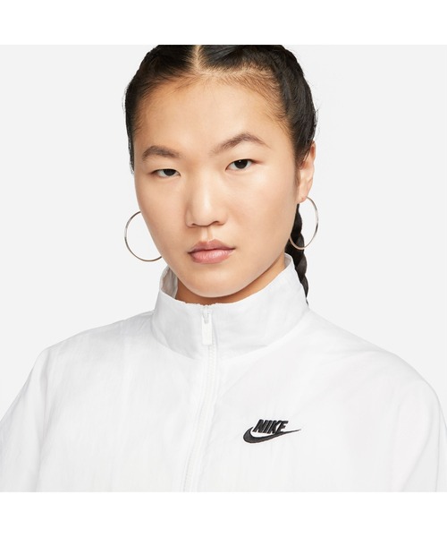 NIKE(ナイキ)の「ナイキ NIKE ナイキ NSW エッセンシャル WR ウーブン ジャケット(ナイロンジャケット・レディース・ホワイト/ブラック・L/M)」の7枚目の写真
