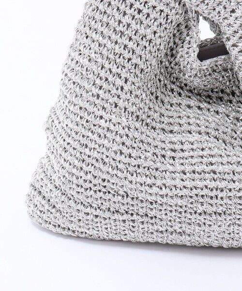 NOLLEY’S（ノーリーズ）の「ニットバッグ（ショルダーバッグ・レディース・シルバー/ネイビー・FREE）」の5枚目の写真