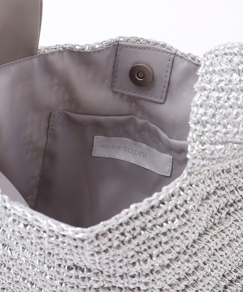 NOLLEY’S（ノーリーズ）の「ニットバッグ（ショルダーバッグ・レディース・シルバー/ネイビー・FREE）」の7枚目の写真