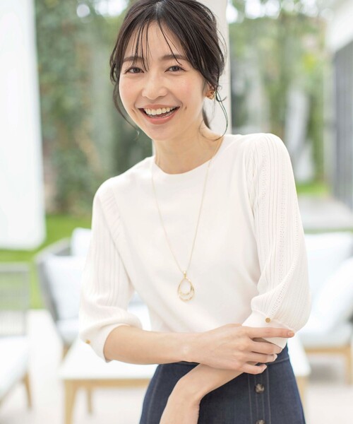 ANY SIS（エニィスィス）の「【接触冷感 ・UVケア】シアースリーブ ニット（ニット/セーター・レディース・ホワイト系/スカイブルー系/オレンジ系/ライトイエロー系/ダークグリーン系/ブラック系・4）」の3枚目の写真