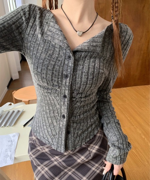Miniministore（ミニミニストア）の「フロントボタンカットソー vネック 韓国風 レディース（Tシャツ/カットソー・レディース・ピンク/ベージュ/グレー・L/M/S）」の8枚目の写真