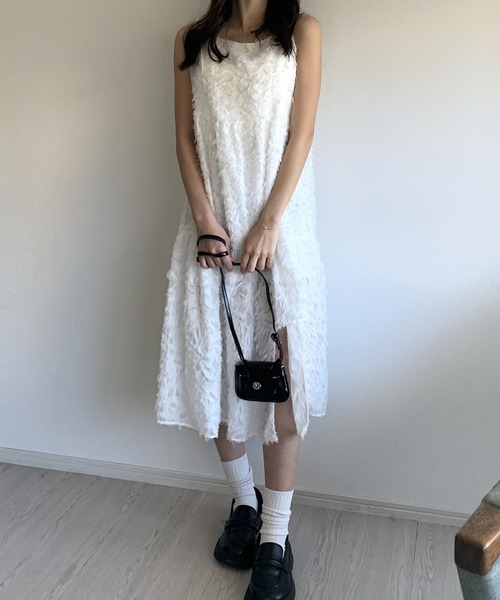 Silly(シリー)の「【コーデのポイントに!】2wayミニショルダーバッグ(ショルダーバッグ・レディース・ブラック/シルバー・FREE)」の16枚目の写真