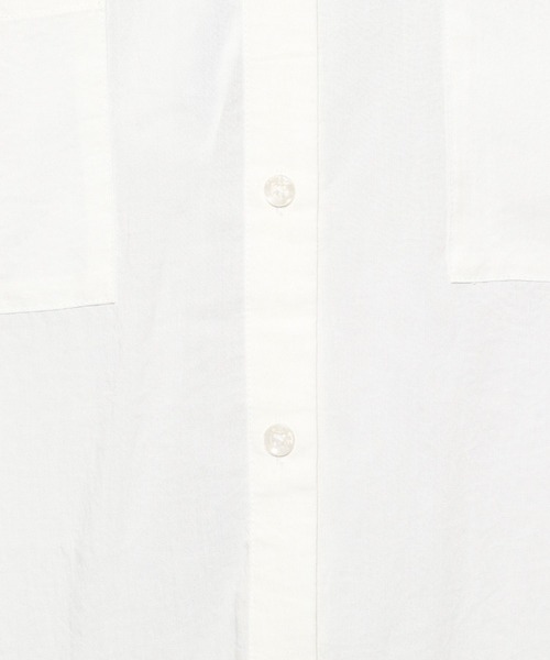 LOWRYS FARM（ローリーズファーム）の「マシンウォッシャブルシャツ　991733（シャツ/ブラウス・レディース・ブラック/カーキ/ブルー/アイボリー・FREE）」の5枚目の写真