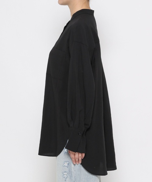 LOWRYS FARM（ローリーズファーム）の「マシンウォッシャブルシャツ　991733（シャツ/ブラウス・レディース・ブラック/カーキ/ブルー/アイボリー・FREE）」の18枚目の写真