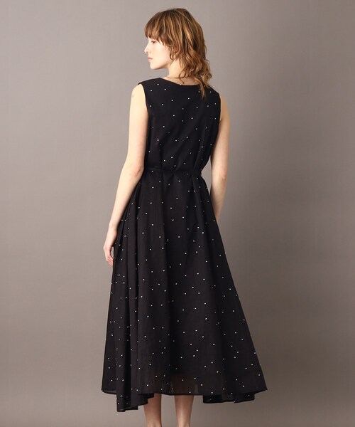 DRESSTERIOR ドレステリア　ドット刺繍ボリュームワンピース　新品 DRESSTERIOR ドレステリア ドット刺繍ボリュームワンピース 新品