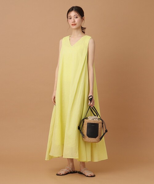 DRESSTERIOR ドレステリア　ドット刺繍ボリュームワンピース　新品 DRESSTERIOR（ドレステリア）の「【大人フェミニン/前後2WAY