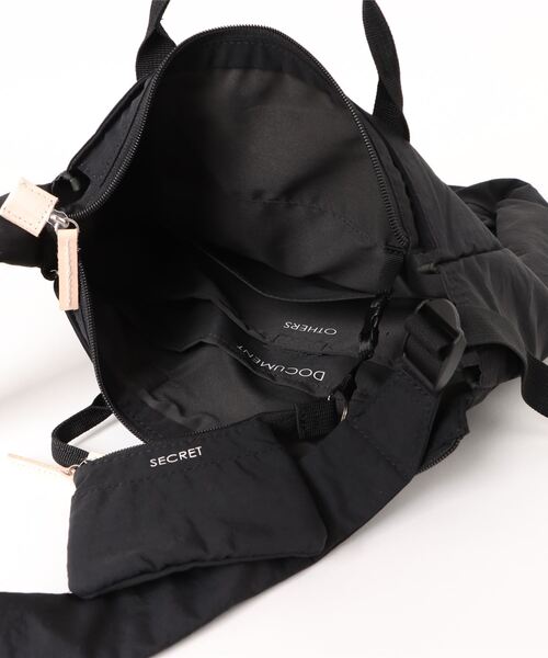 EARTH MADE（アースメイド）の「12POCKET SHOULDER（ショルダーバッグ・レディース・ライトベージュ/カーキ/ブルー/ダークグレー/サンドベージュ/ブラック/ピンク・FREE）」の15枚目の写真