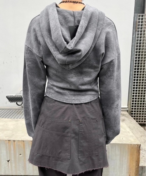 XU(エックスユー)の「ストリートファッション XU エックスユー tie-dye corset hoodie コルセット フーディ パーカー ピグメントパーカー ロゴパーカー 短丈フーディ ショート丈パーカー クロップド 韓国ストリート 韓国ファッション(パーカー・レディース・グレー/ブルー・ONE SIZE)」の15枚目の写真