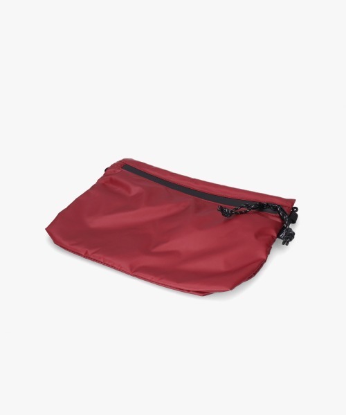 Gramicci(グラミチ)の「Gramicci MICRO RIPSTOP SACOCHE(ボディバッグ/ウエストポーチ・メンズ・パープル/ベージュ/レッド/ダークネイビー・FREE)」の4枚目の写真