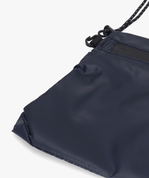 Gramicci(グラミチ)の「Gramicci MICRO RIPSTOP SACOCHE(ボディバッグ/ウエストポーチ・メンズ・パープル/ベージュ/レッド/ダークネイビー・FREE)」の10枚目の写真