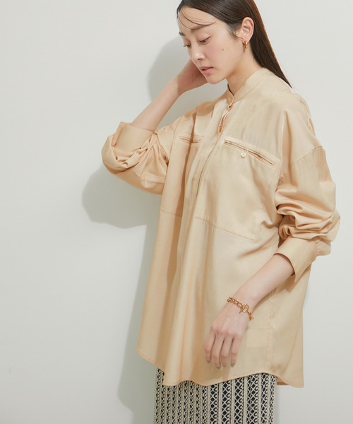 le cercle ADAM ET ROPE'(ルセルクルアダムエロペ)の「2WAYオーバーシャツ(シャツ/ブラウス・レディース・オレンジ系その他2/ブラック系その他2/ブルー系その他6・FREE)」の3枚目の写真