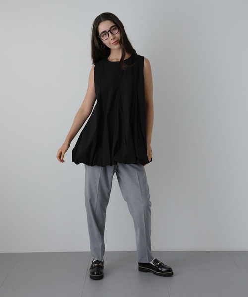 saloon(サルーン)の「SALOON(サルーン)/《再入荷》バックボタンバルーンブラウス【手洗い可】(シャツ/ブラウス・レディース・ブラック/ホワイト/ベージュ・FREE)」の4枚目の写真