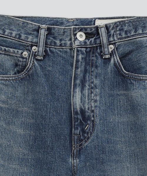 KURO（クロ）の「【CONVERSE TOKYO×KURO】WIDE DENIM PANTS/WASHED（WOMEN'S）（デニムパンツ・レディース・インディゴブルー・SMALL/MEDIUM/LARGE）」の3枚目の写真