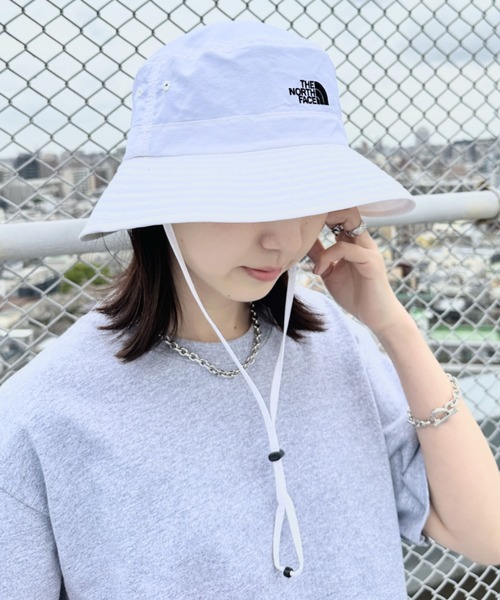 THE NORTH FACE（ザノースフェイス）の「国内未発売 THE NORTH FACE(ザ・ノースフェイス)/吸湿速乾 冷感素材 ナイロンバケットハット サファリハット アドベンチャーハット/STANDARD LT BUCKET HAT（ハット・レディース・ホワイト/ライトベージュ/ブラック・M/L）」の10枚目の写真