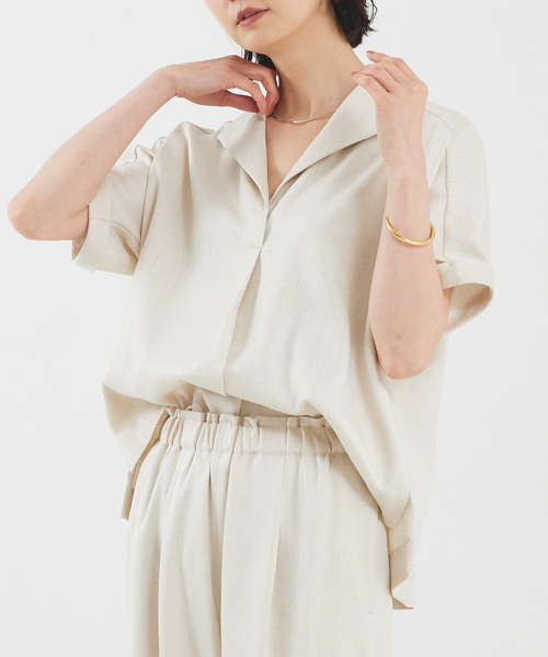 qualite(カリテ)の「【セットアップ対応】リネンライクオープンカラーシャツ(シャツ/ブラウス・レディース・ブラック/ライトブルー/ライトベージュ・38/36)」の2枚目の写真