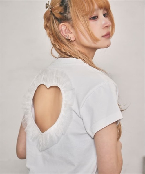 FickleBebe(フィクルベベ)の「ハートカットフリルトップス(Tシャツ/カットソー・レディース・ホワイト/ブラック・FREE)」の9枚目の写真