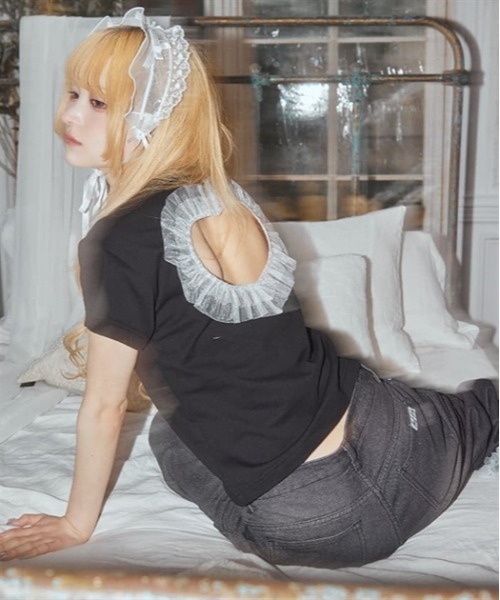 FickleBebe(フィクルベベ)の「ハートカットフリルトップス(Tシャツ/カットソー・レディース・ホワイト/ブラック・FREE)」の12枚目の写真