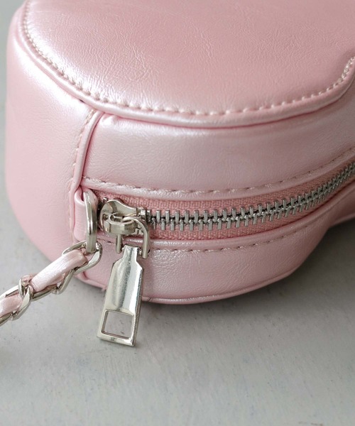 nomnom（ノムノム）の「【nomnom】ハートショルダーバッグ（ショルダーバッグ・レディース・アイボリー/ピンク/シルバー/ブラック・FREE）」の5枚目の写真