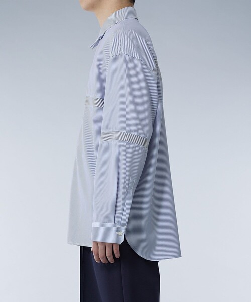 UNITED TOKYO(ユナイテッドトウキョウ)の「バイアスカットストライプシャツ(シャツ/ブラウス・メンズ・ブルー/グレー・1/2)」の9枚目の写真