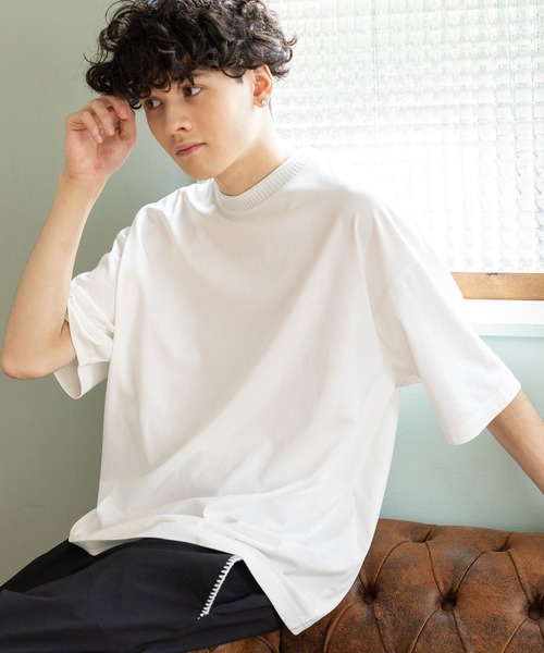 niko and...（ニコアンド）の「ネック切り替えスムースＴシャツ（Tシャツ/カットソー・メンズ・チャコール/オフホワイト/ライトグリーン/サンドグレー/ラベンダー・MEDIUM/LARGE）」の2枚目の写真