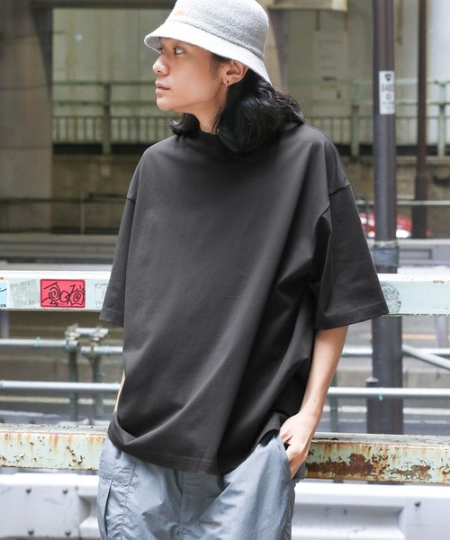 14th Addiction VネックTシャツ ホワイト/ブラック　レイヤード 14th Addiction VネックTシャツ ホワイト/ブラック レイヤード