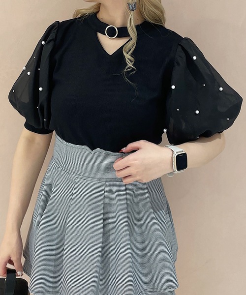 TORTE(トルテ)の「デコルテ開きパールスリーブTOPS(Tシャツ/カットソー・レディース・ブルー/ブラック/ホワイト/ピンク・FREE)」の3枚目の写真
